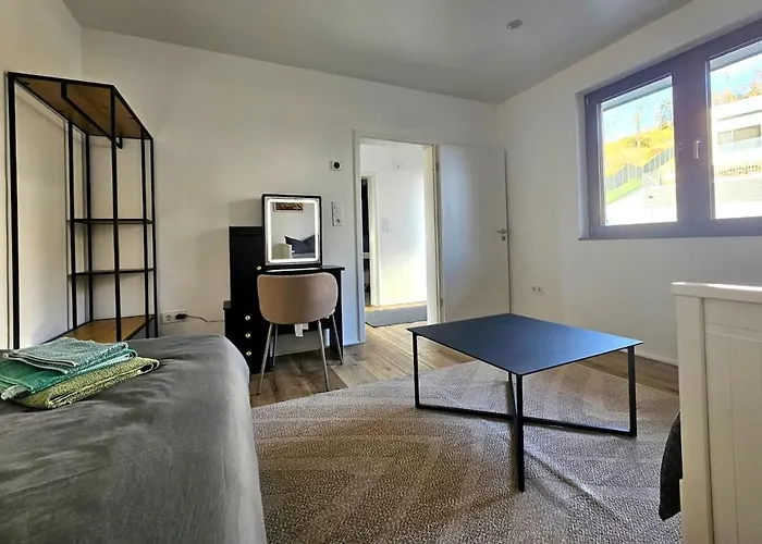 Moderne 3-zimmer-wohnung Mit Panoramablick *