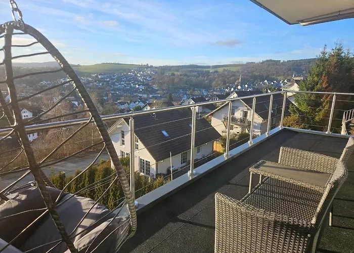 Moderne 3-zimmer-wohnung Mit Panoramablick *